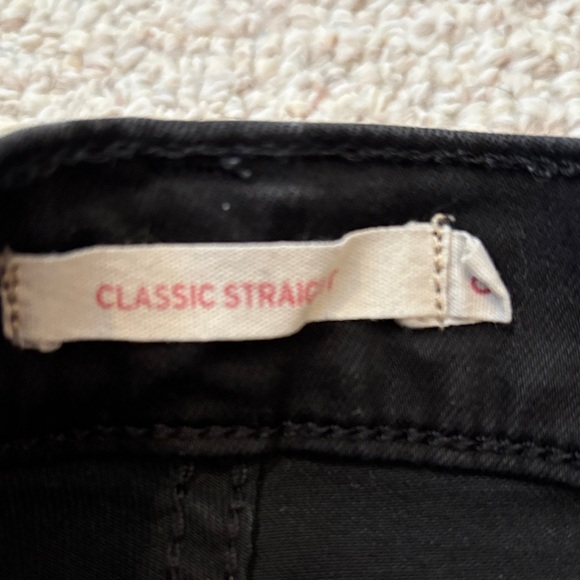 Levi's Women's Black Straight Leg Jeans - Picture 3 of 5